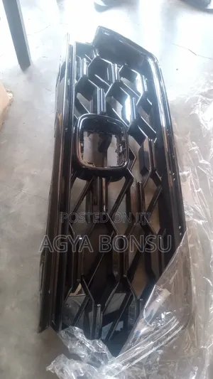 2022 2023 2024 Honda CRV Front Grill Shells