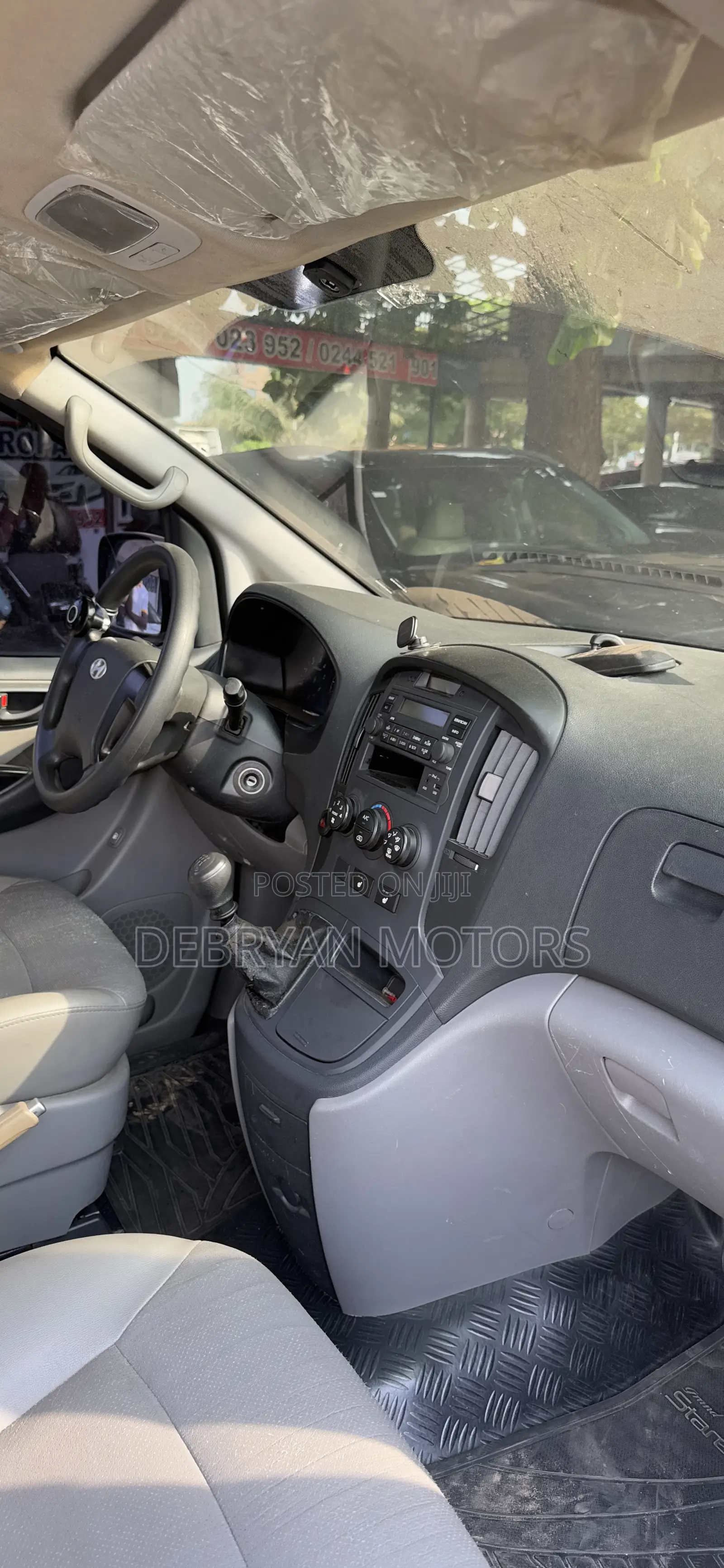 Hyundai Starex 2014 Silver