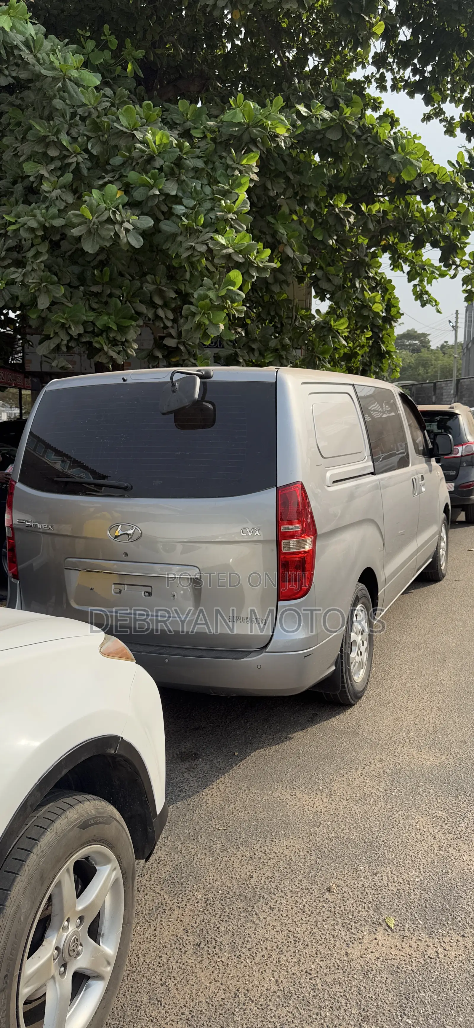Hyundai Starex 2014 Silver