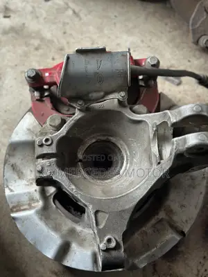 Range Rover Sports 2014-2019 Front Hub With Caliper