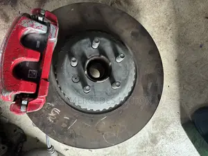 Range Rover Sports 2014-2019 Front Hub With Caliper