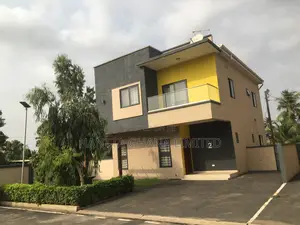 Furnished 4bdrm Townhouse / Terrace in Adenta, Barrier for rent