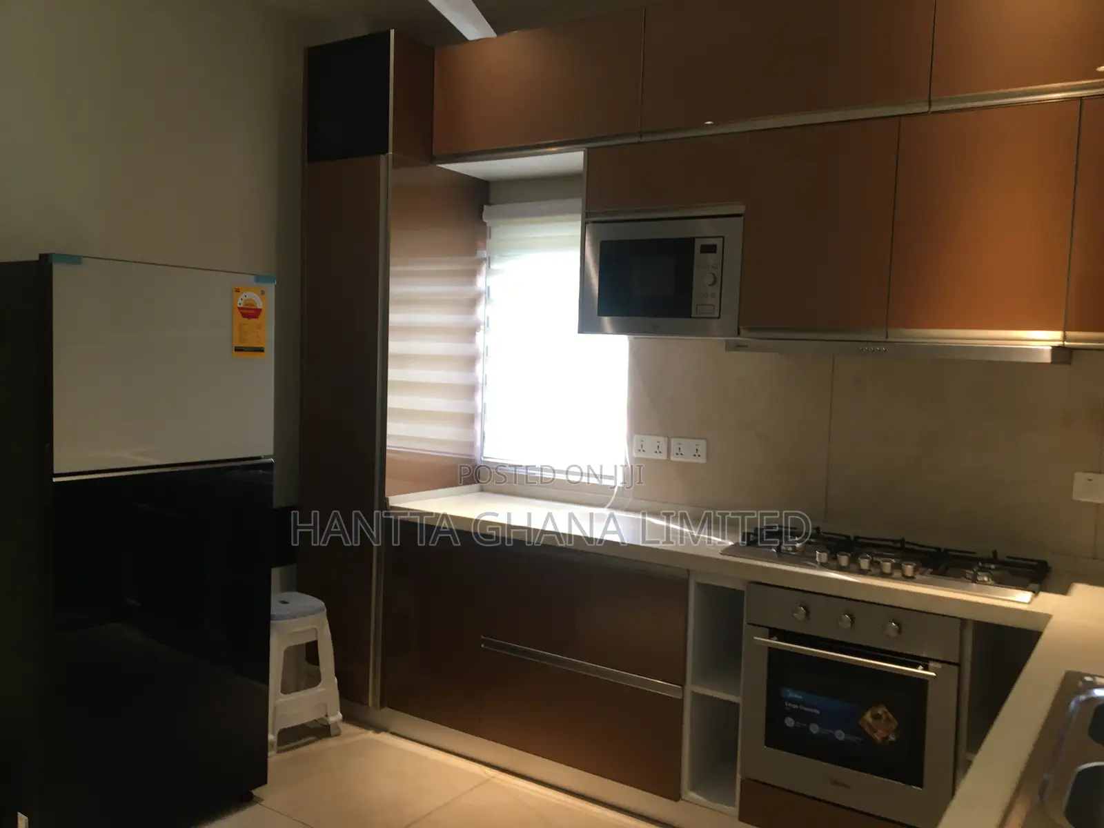Furnished 4bdrm Townhouse / Terrace in Adenta, Barrier for rent