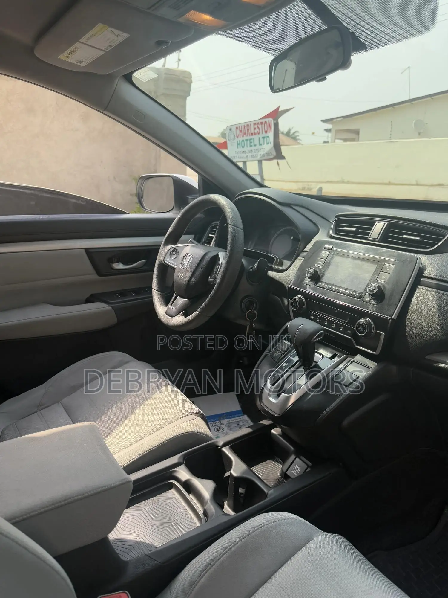 Honda CR-V LX 2.4 2018 White