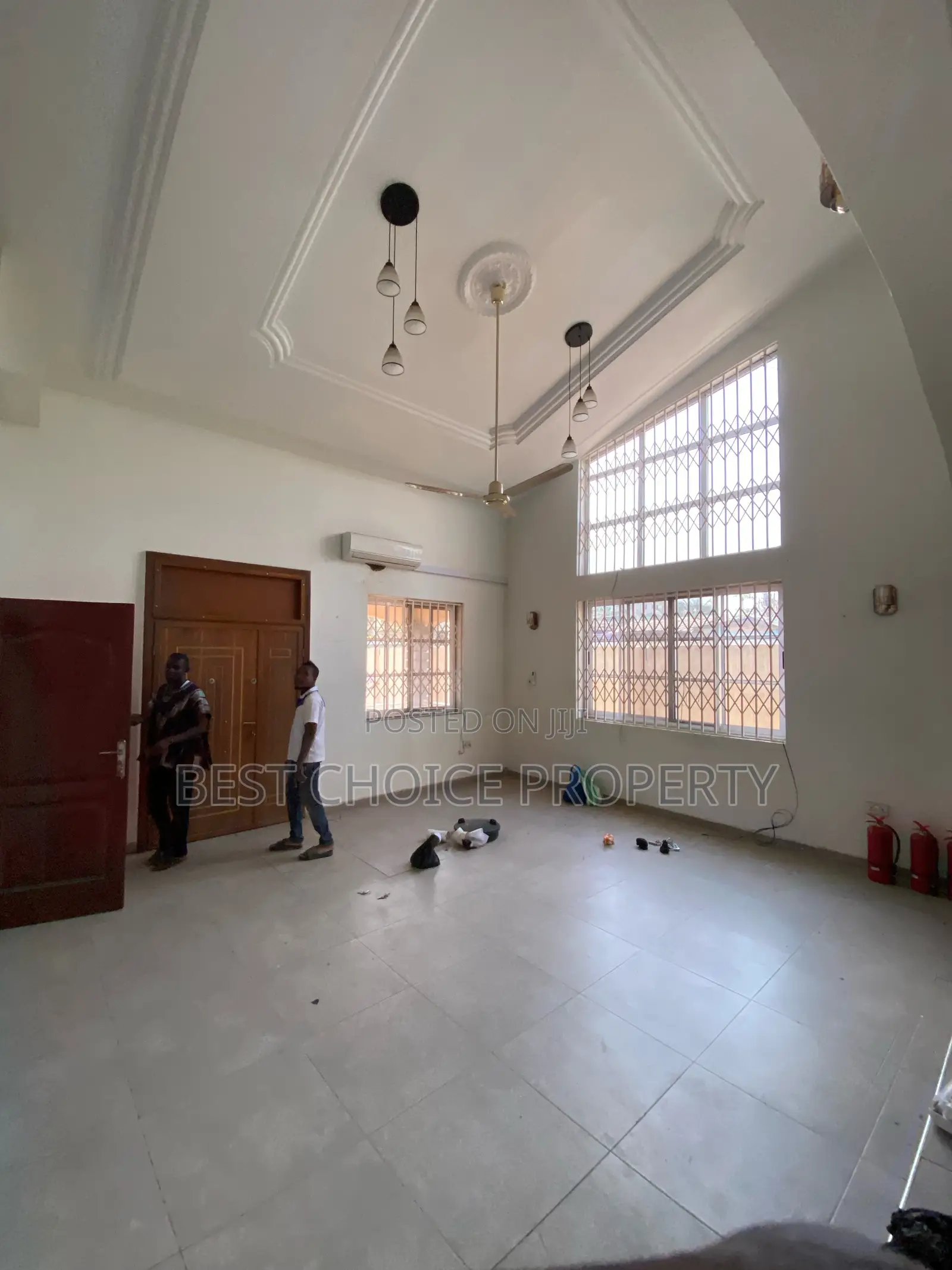 5bdrm Apartment in Adenta Frafraha for rent