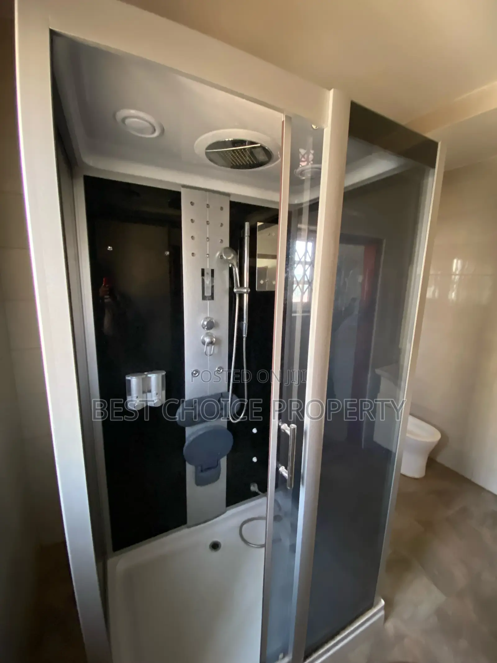 5bdrm Apartment in Adenta Frafraha for rent