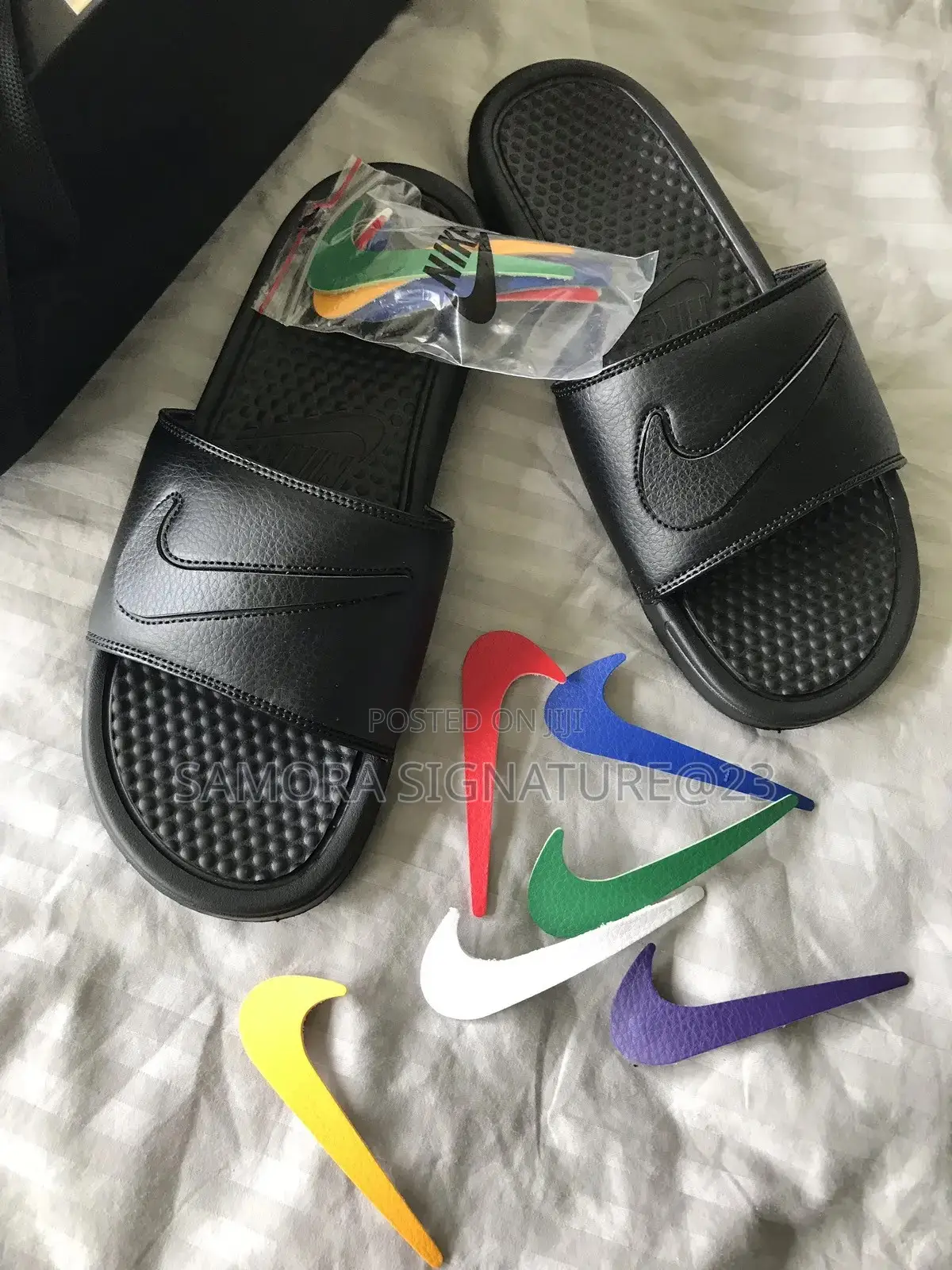 Nike Benassi Slides