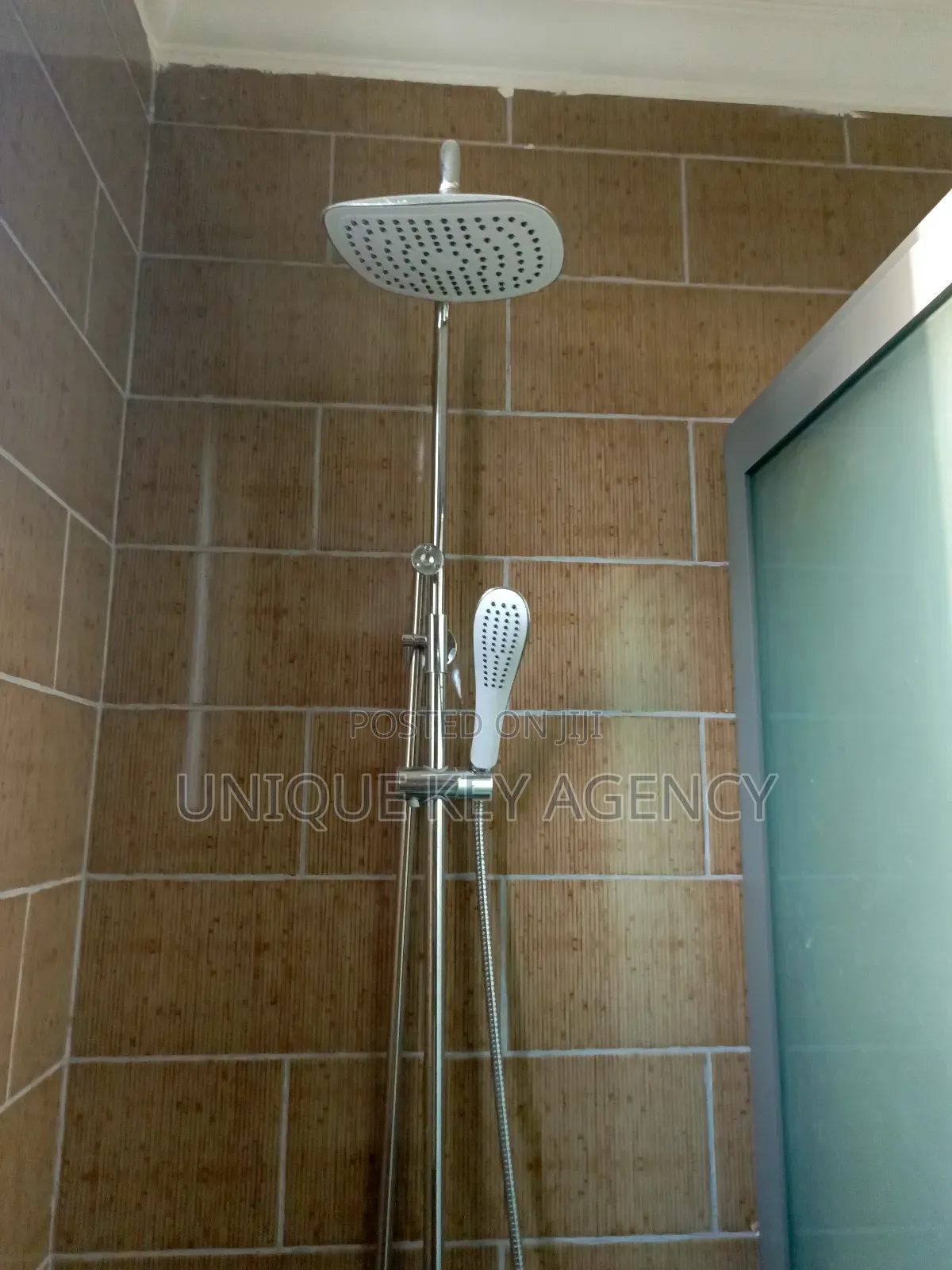 2bdrm Apartment in Unique Key Agency, Tseaddo for rent