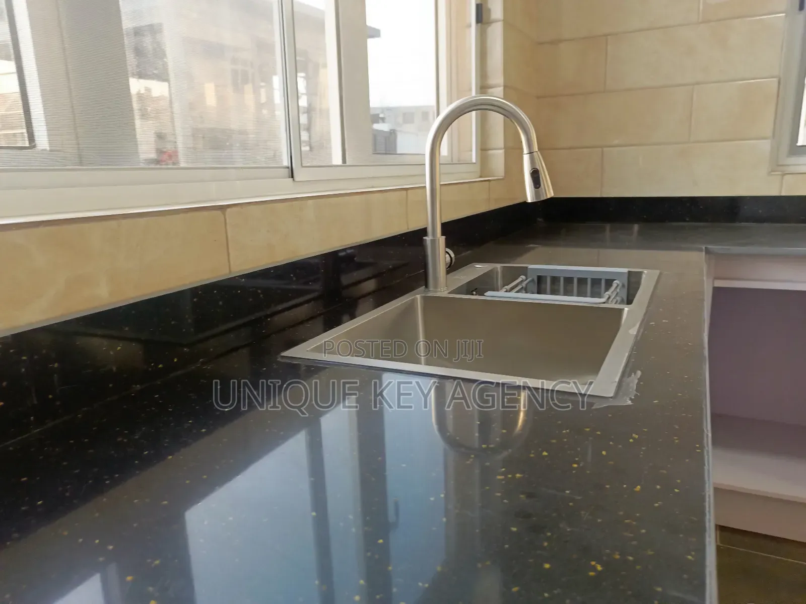 2bdrm Apartment in Unique Key Agency, Tseaddo for rent
