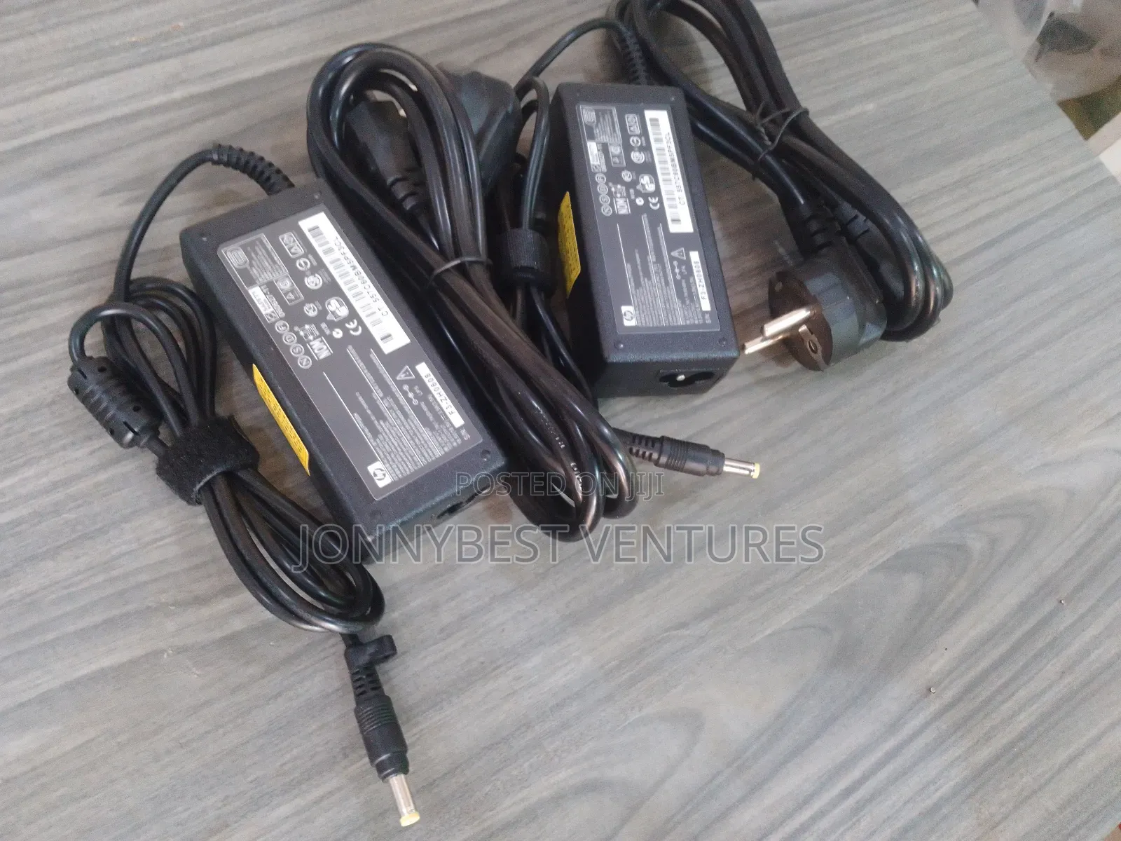 HP Yellow Pin Charger