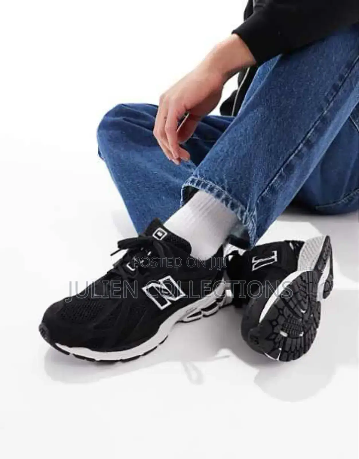 New Balance 1906 Black and White