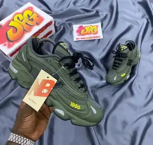New Balance 1000 Amry