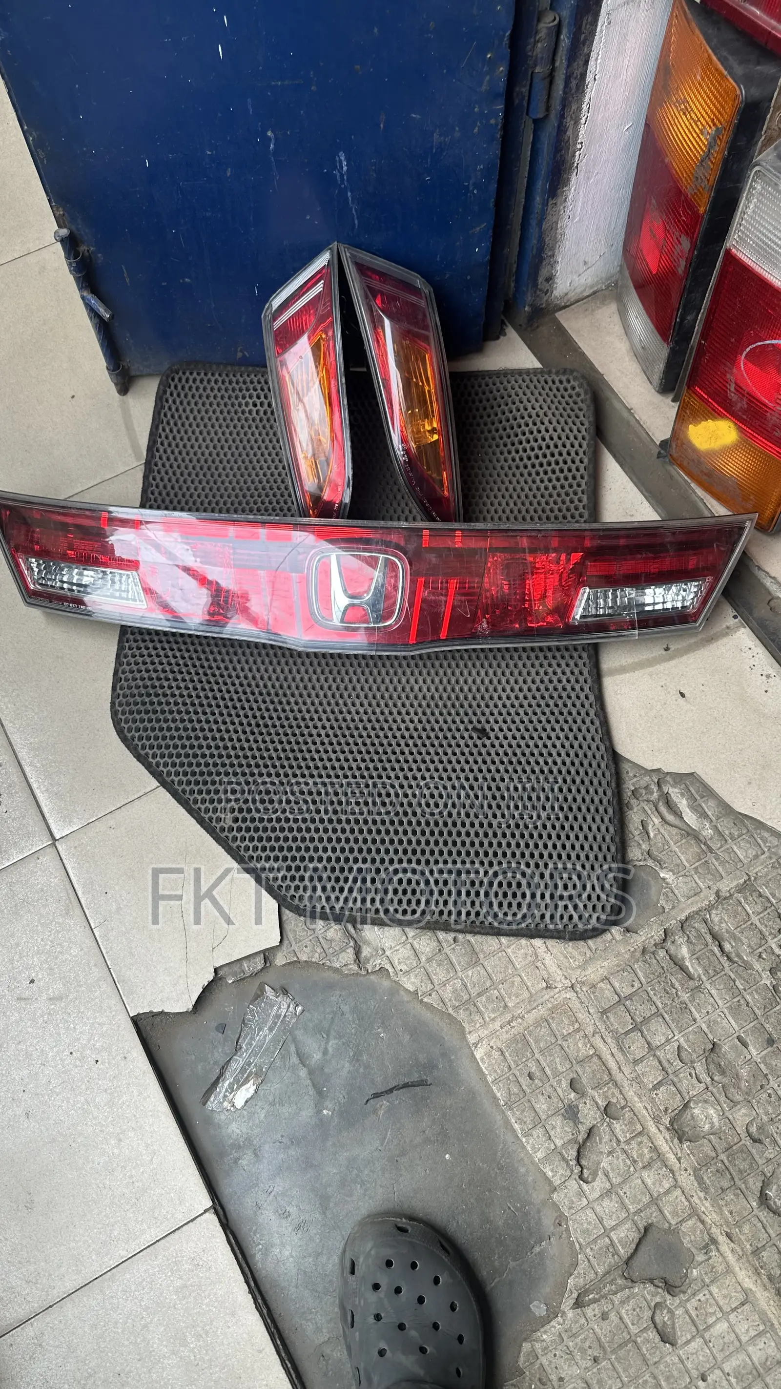 Honda Civic Mk8 Taillight/Bootlight 2006,2007,2008,2009,2010