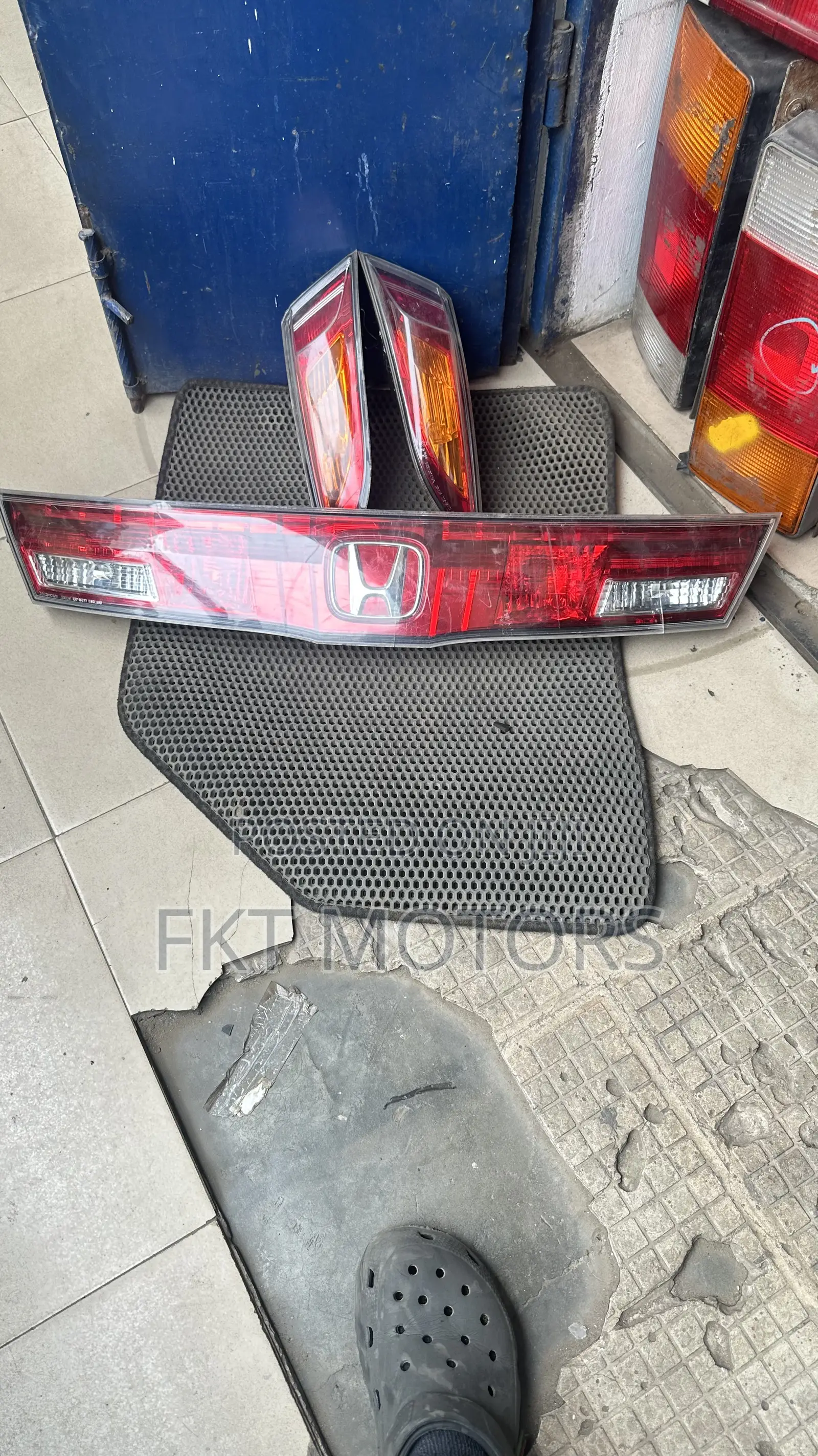 Honda Civic Mk8 Taillight/Bootlight 2006,2007,2008,2009,2010