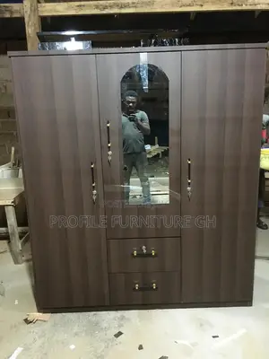Fascinating 3in1 Wardrobe//Free Delivery