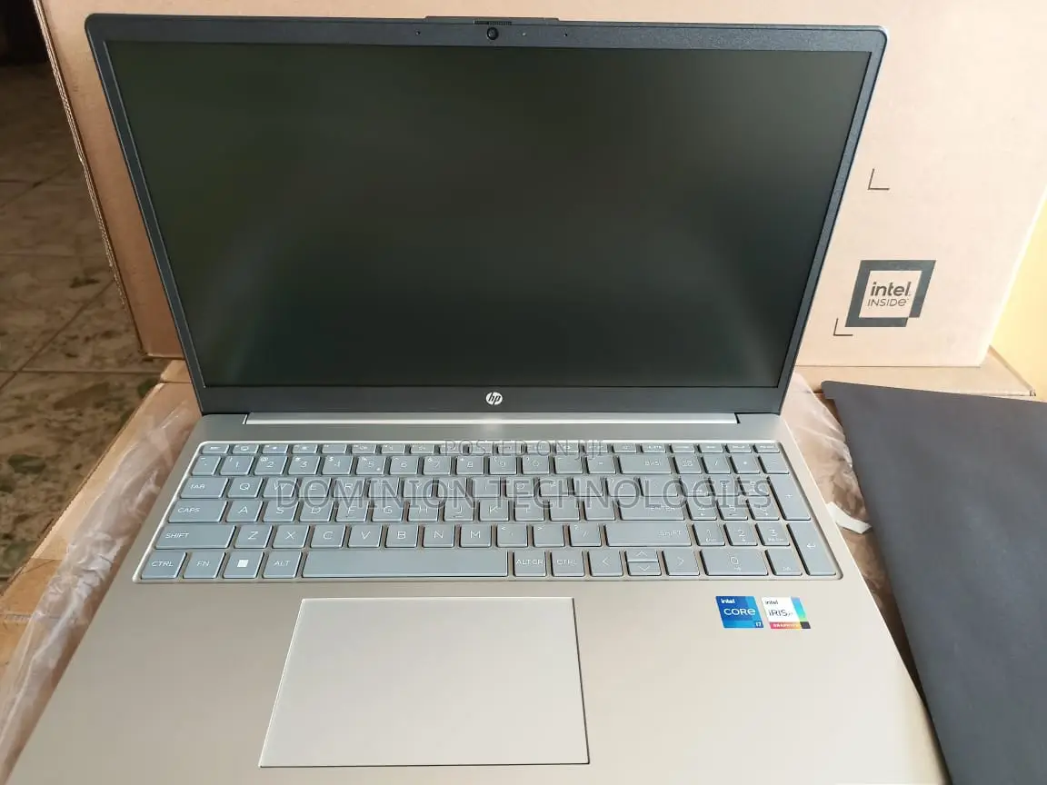 New Laptop HP 8GB Intel Core I7 SSD 512GB