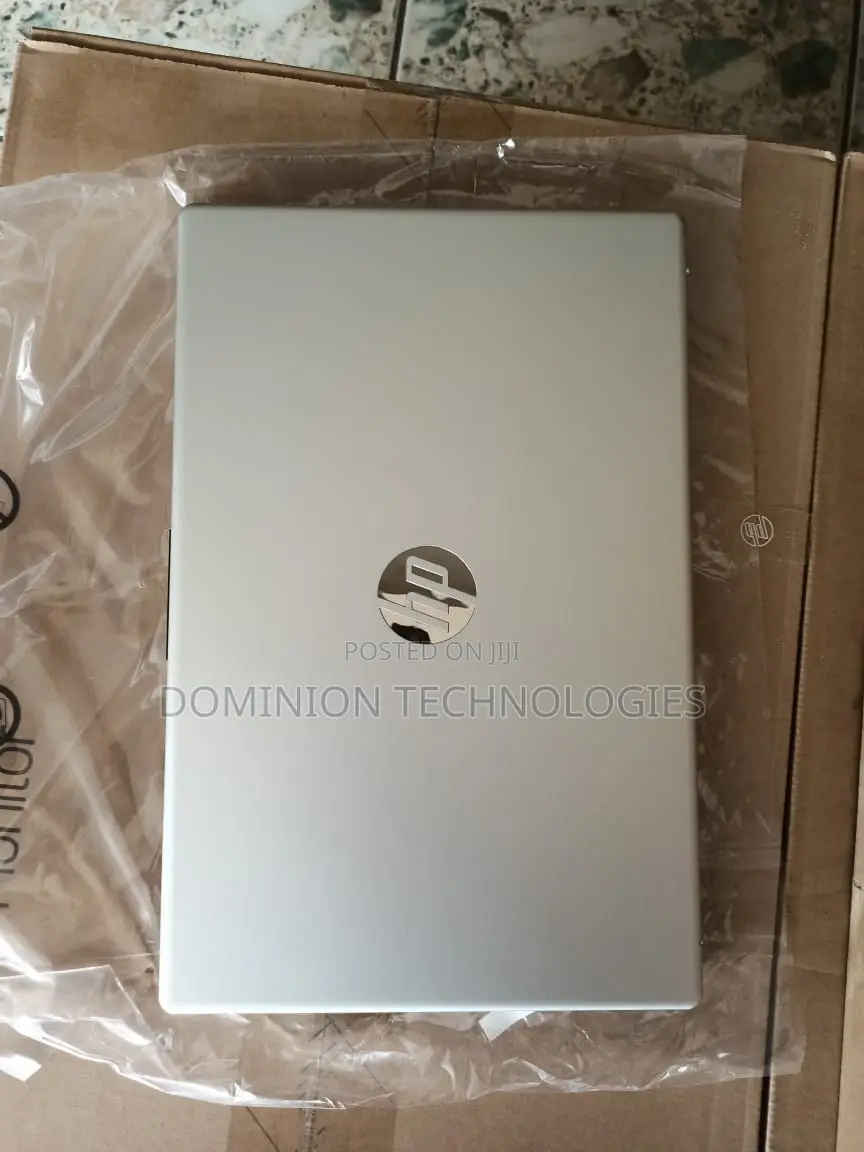 New Laptop HP 8GB Intel Core I7 SSD 512GB