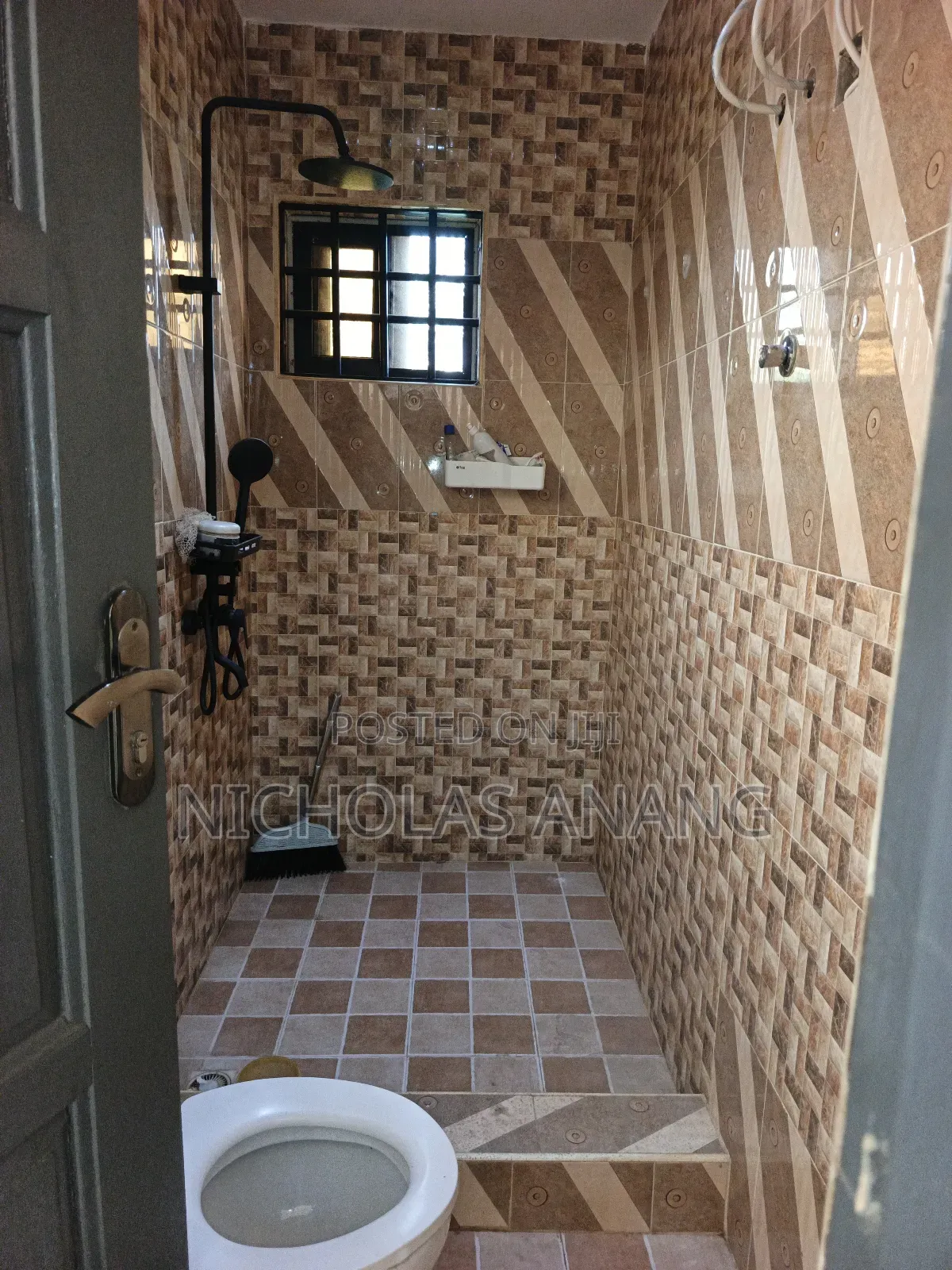 1bdrm Apartment in Dorns Properties, New Town for rent