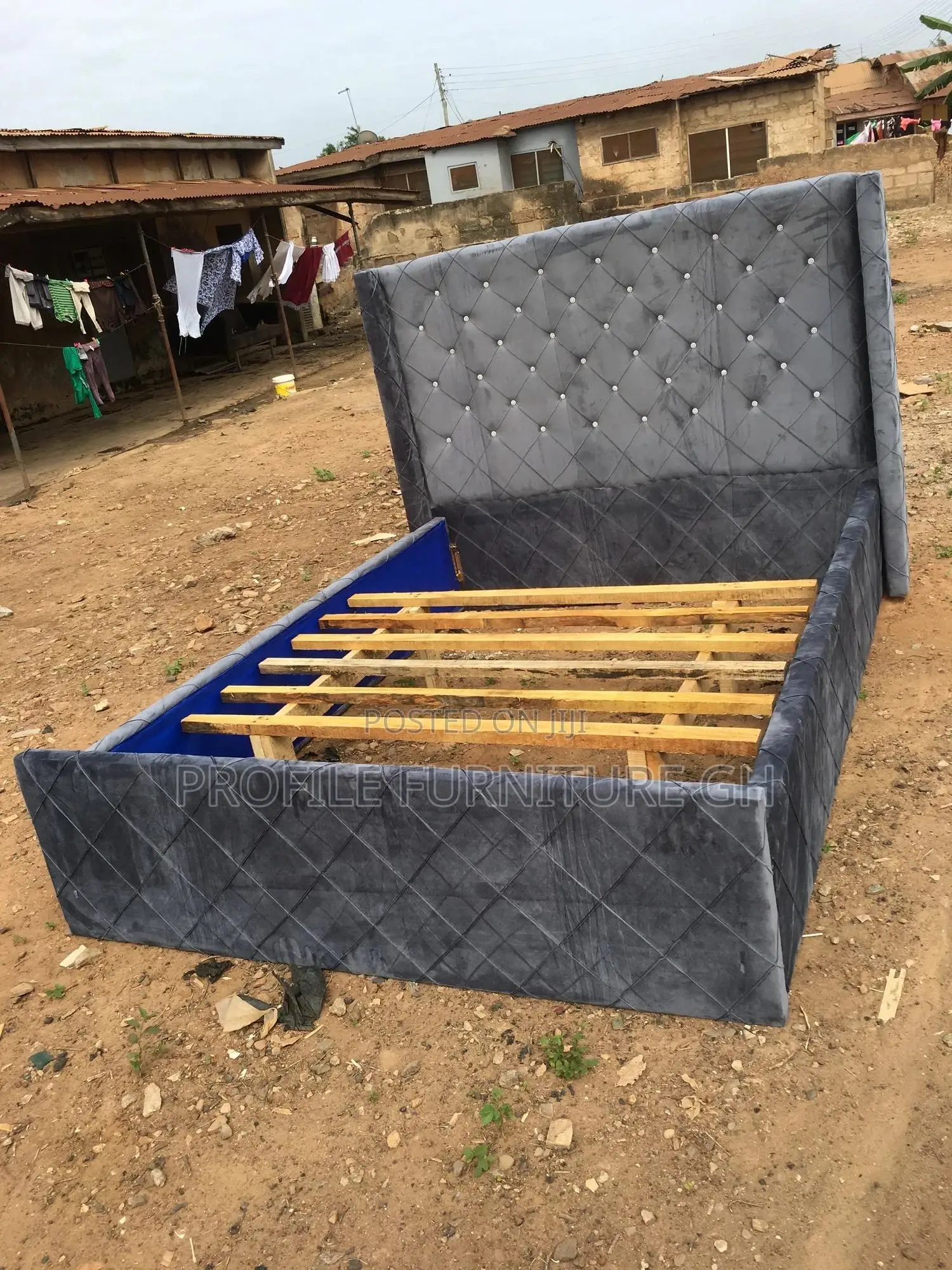 Ultimate Double Bedframe (60x80)// Free Delivery