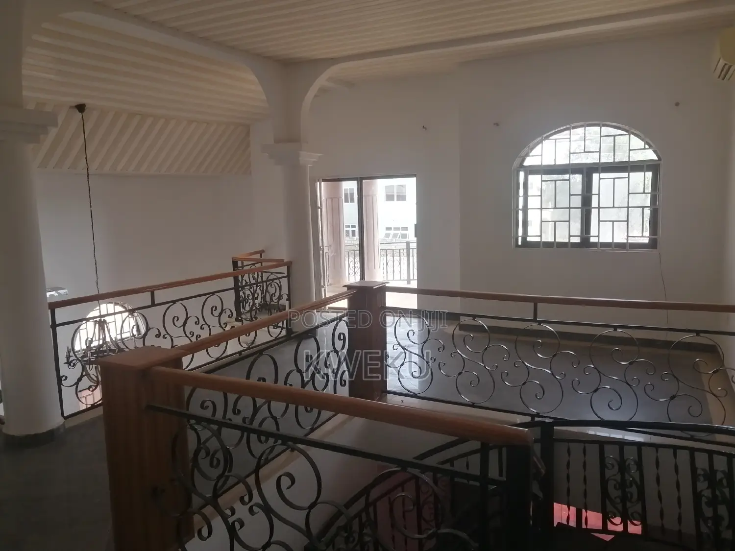5bdrm House in Seedovproperties, Spintex for rent