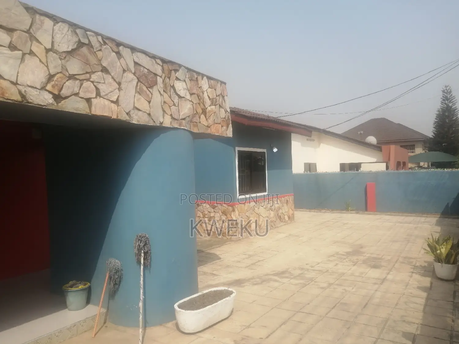 4bdrm House in Seedovproperties, Ledzokuku-Krowor for rent