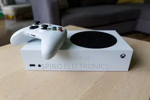 Xbox Series S With 7 Games