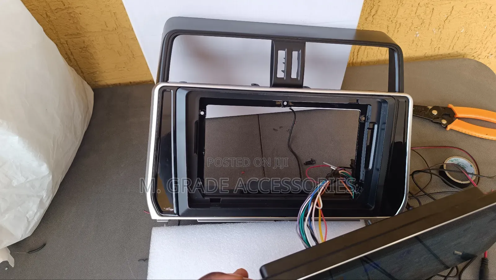2018+ Toyota Prado 12.33 Inch Screen 4G SIM Apple Carplay