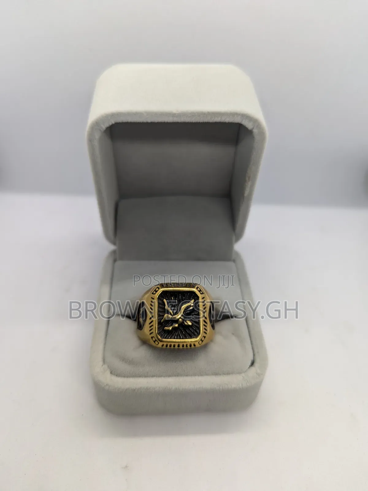 Flying Eagle Ring