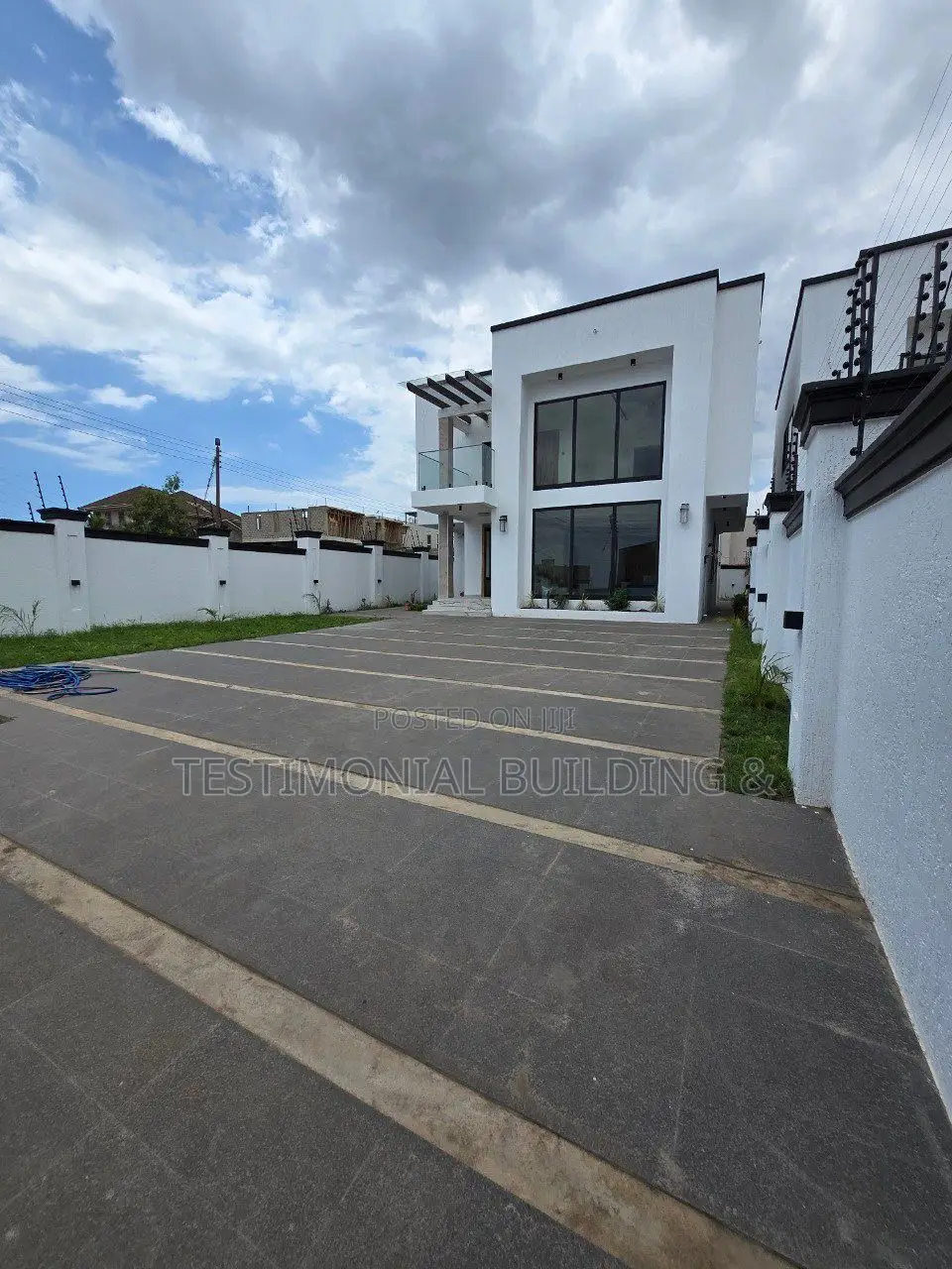4bdrm House in Testimonial Building, Tseaddo for sale