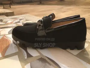 Authentic Classic Shoe