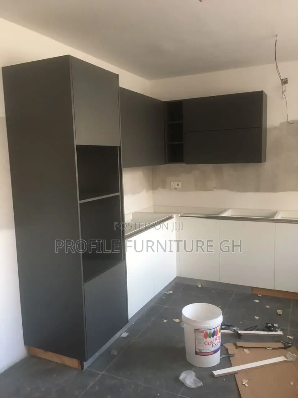 MDF Plywood Well Made Kitchen for Executive Use