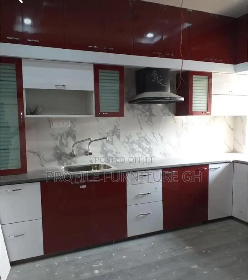 Simple Kitchen Cabinets for New User