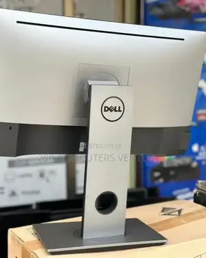 Dell Ultrasharp 24" Full Hd Ips Monitor 60hz Usb 3.0 Displayport
