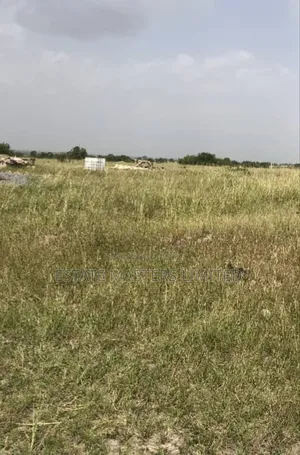 Immaculate and Elevated Estate Lands at an Attractive Area