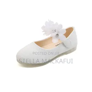 Executive Shoes for Girls Sizes 20, 21 and 27 Only