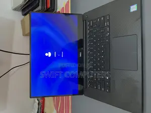 Laptop Dell Precision 15 5520 16GB Intel Core i7 SSD 512GB