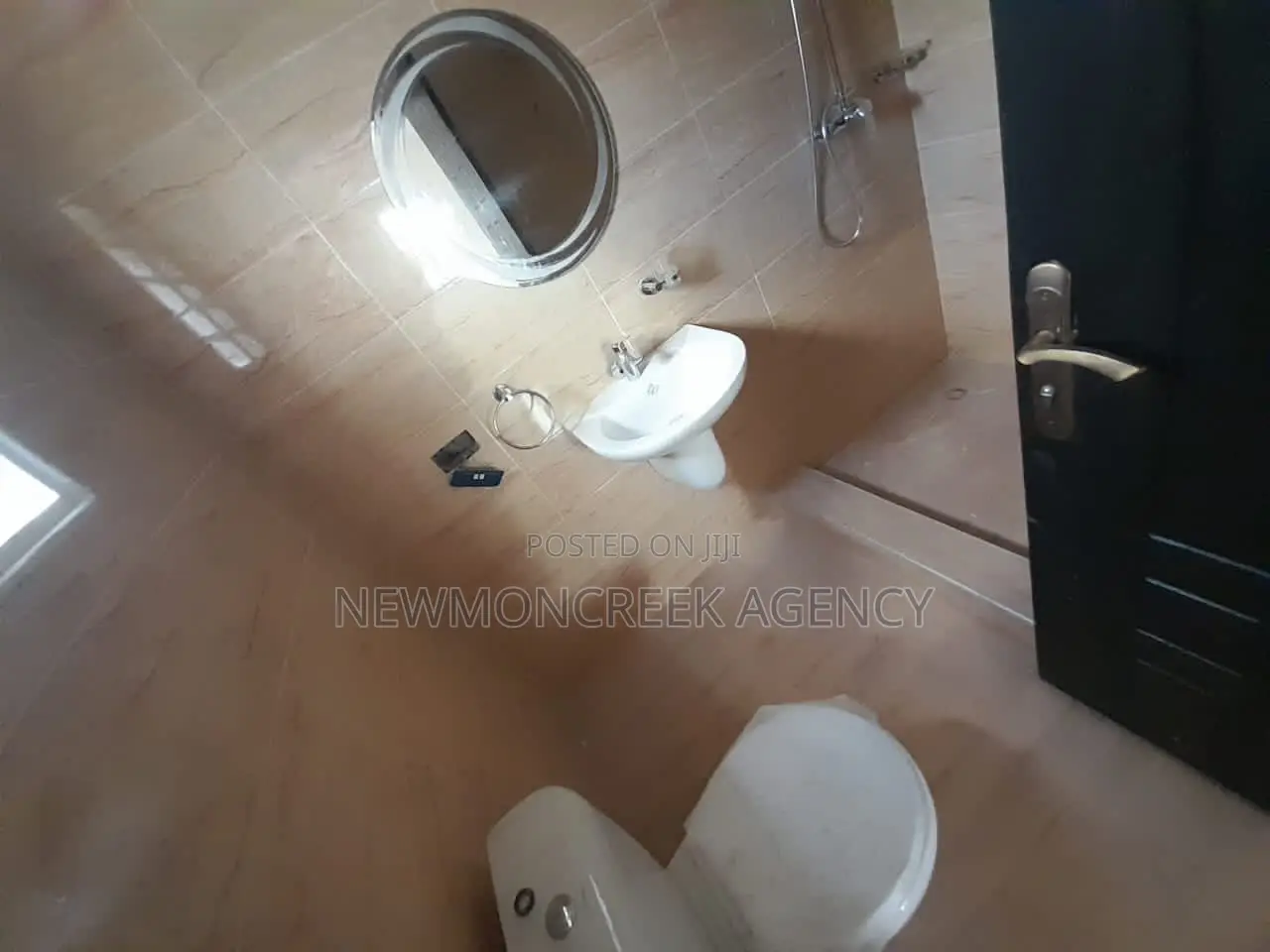 4bdrm Duplex in Adenta,Malejor, Accra Metropolitan for sale