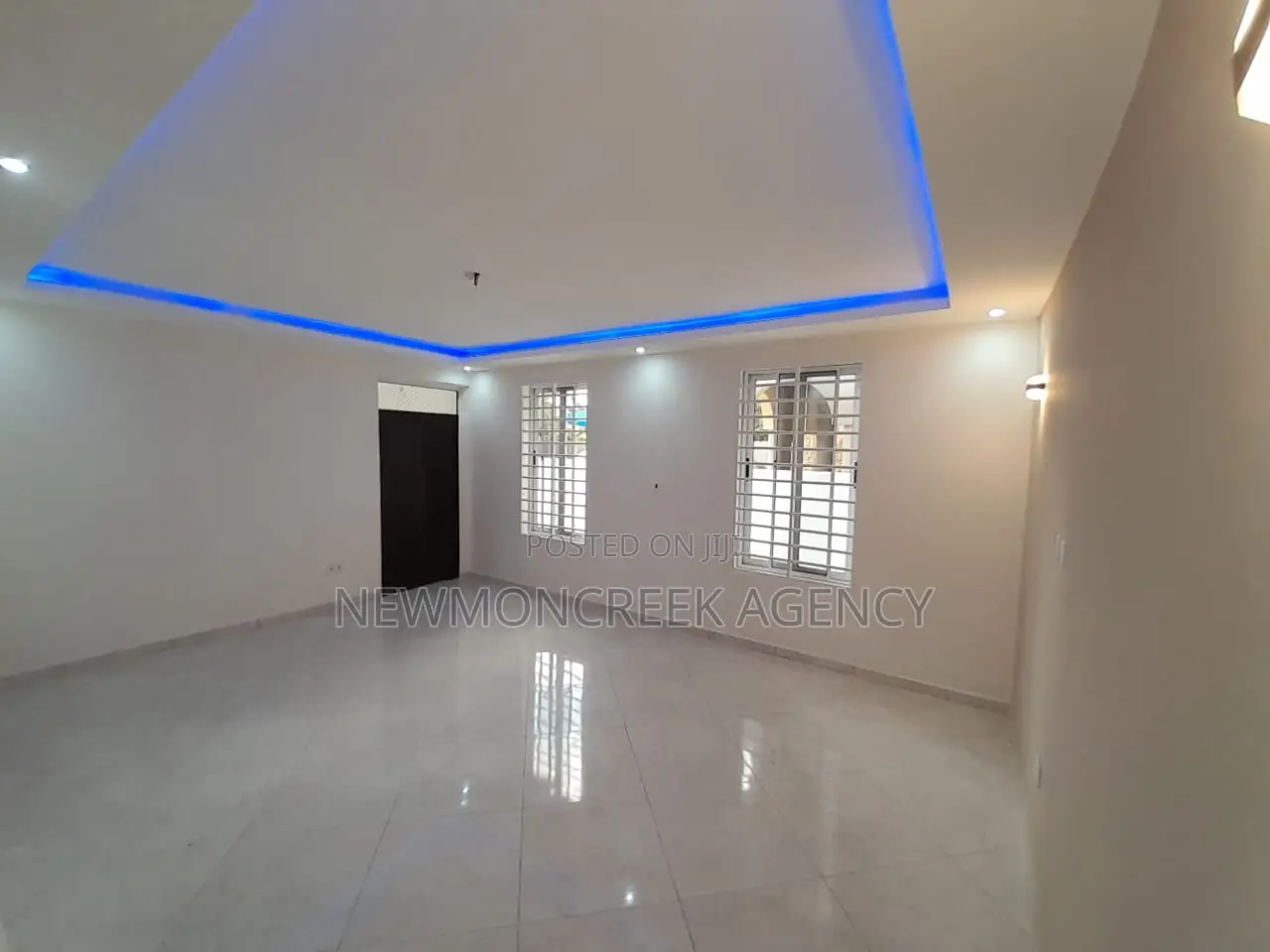 4bdrm Duplex in Adenta,Malejor, Accra Metropolitan for sale