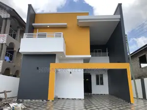 4bdrm Duplex in Adenta,Malejor, Accra Metropolitan for sale