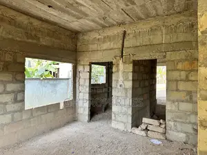 5bdrm House in Daban., Kumasi Metropolitan for sale