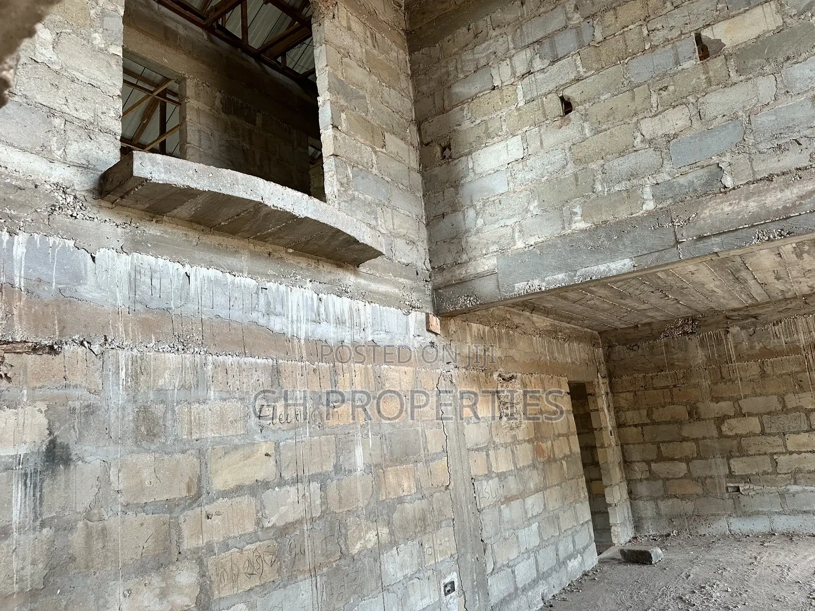 5bdrm House in Daban., Kumasi Metropolitan for sale