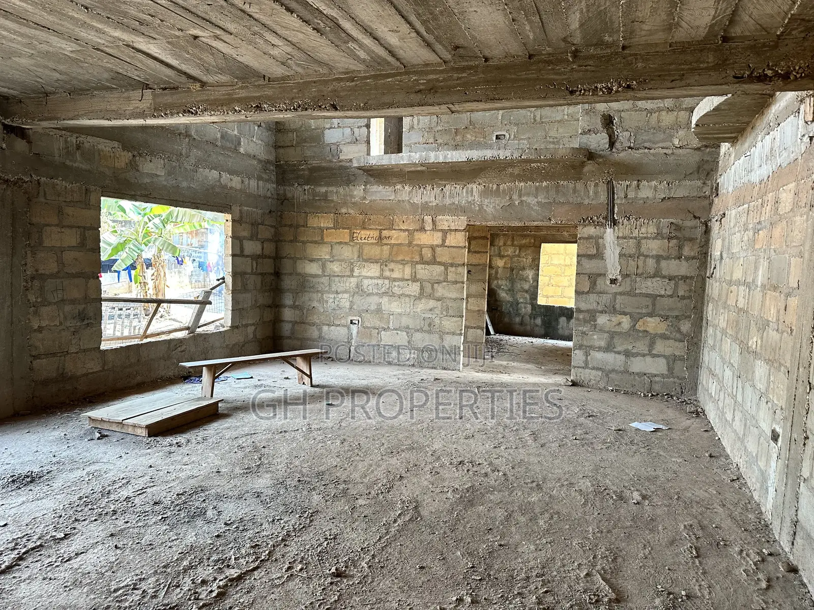 5bdrm House in Daban., Kumasi Metropolitan for sale