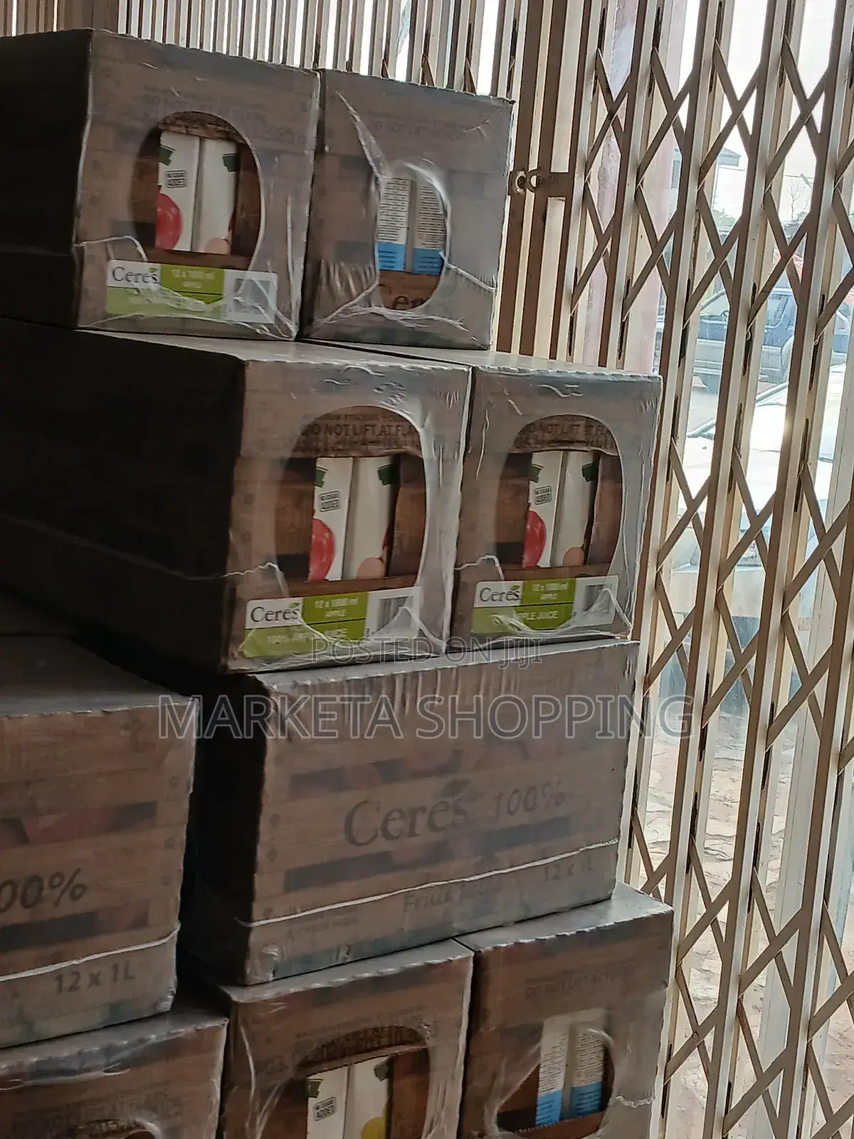 Ceres Red Grapes 1l X12 Min 50 Boxes
