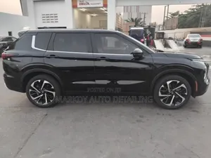 Mitsubishi Outlander 2020 Black