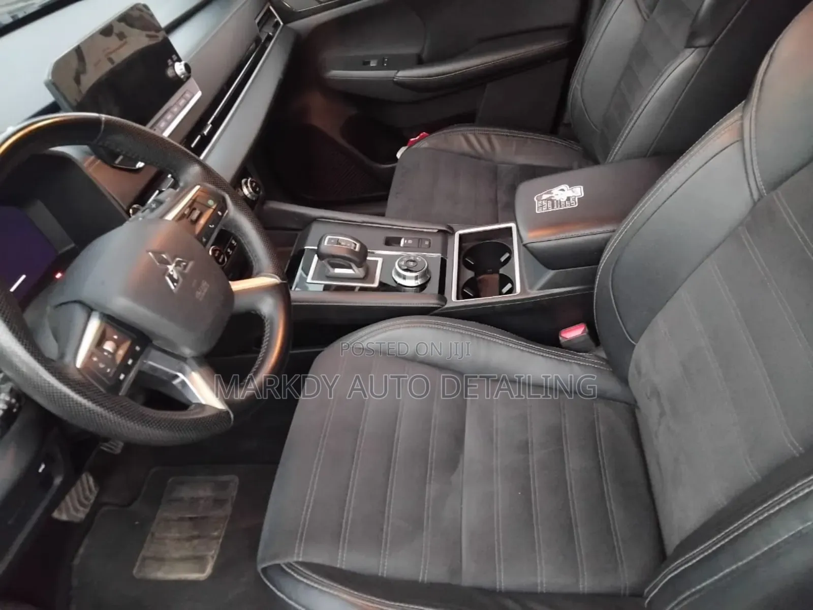 Mitsubishi Outlander 2020 Black