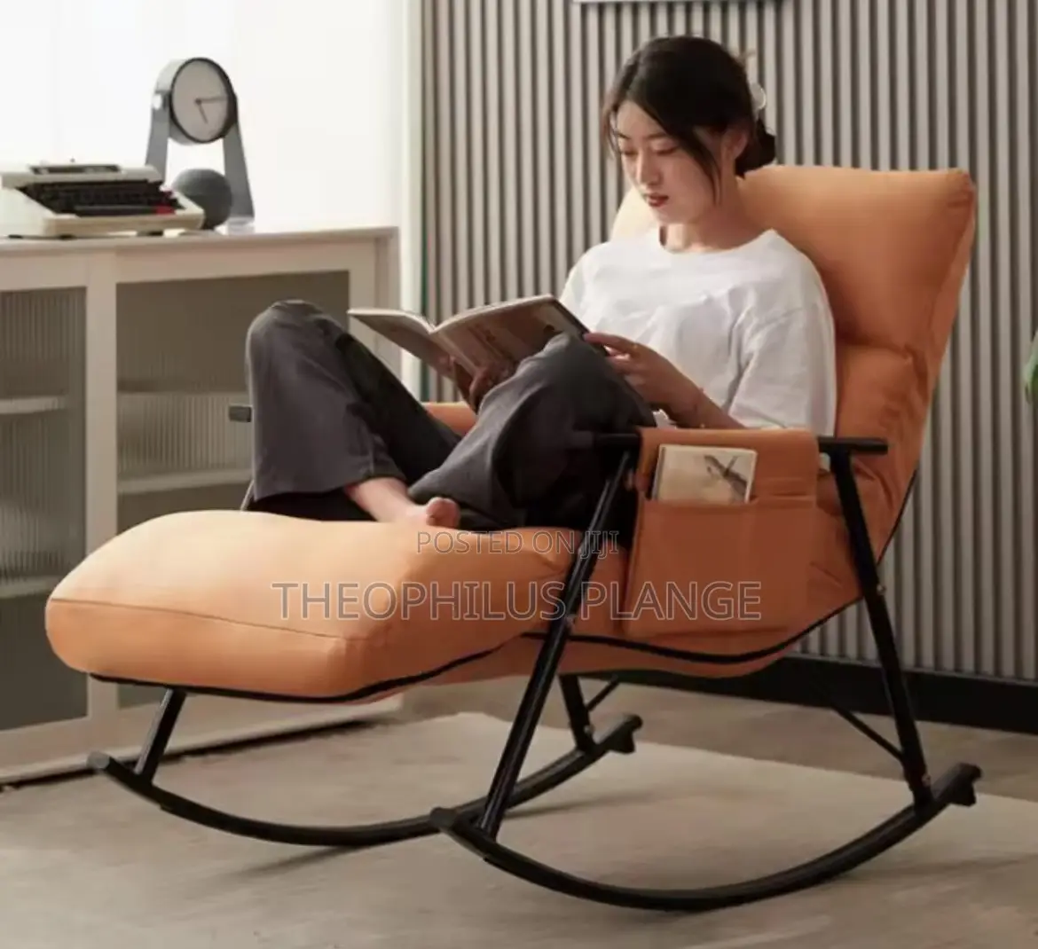 Comfortable Lazy Chair With Colorful Cushion