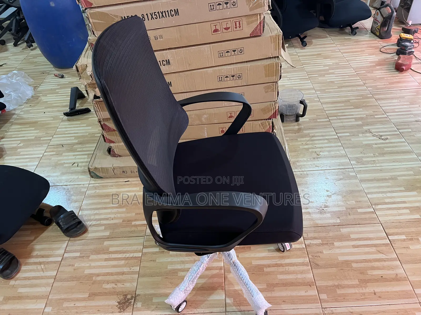 Brand New Swivel Chair