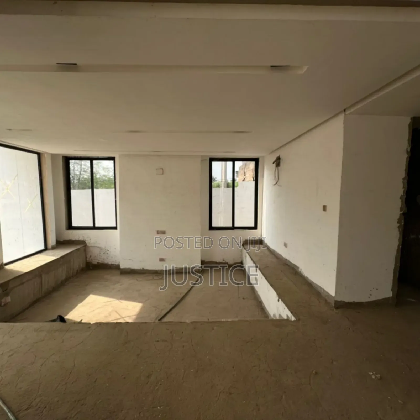 4bdrm Duplex in Ablekuma, Manhean for sale