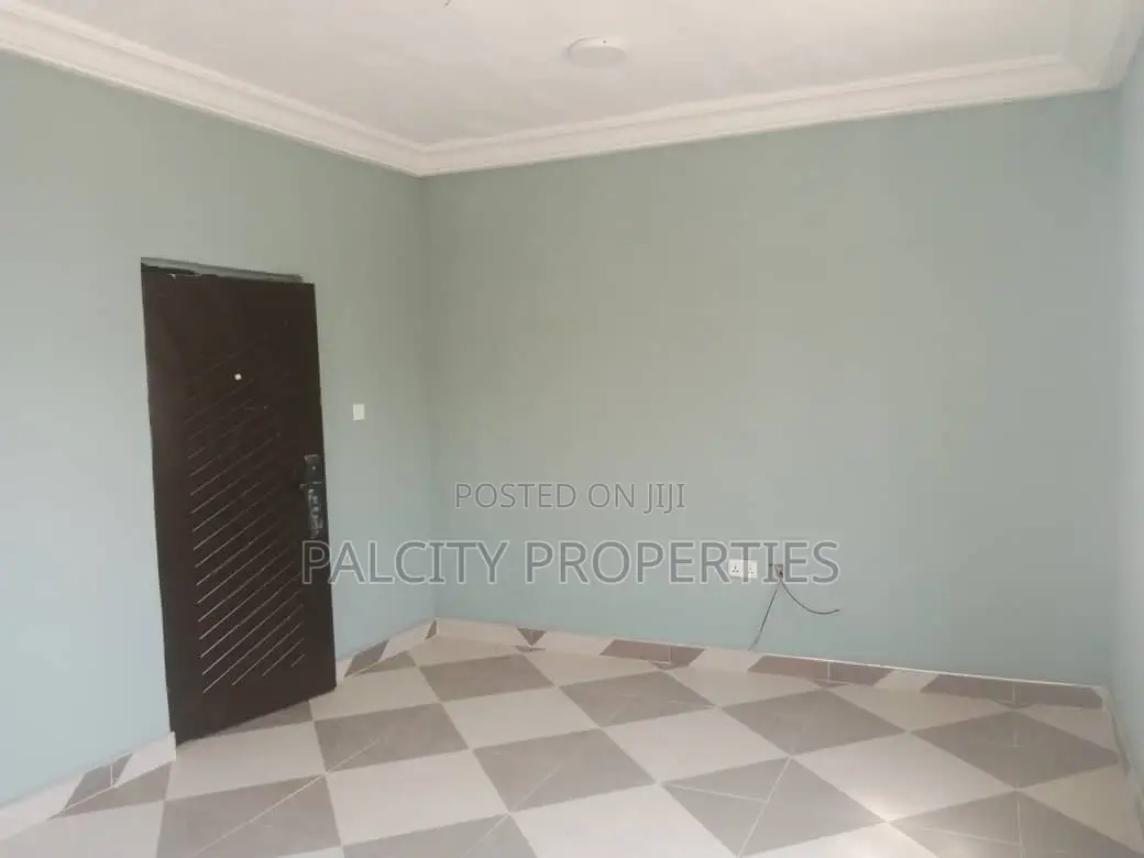 2bdrm Apartment in Kenyase Abirem, Kumasi Metropolitan for rent