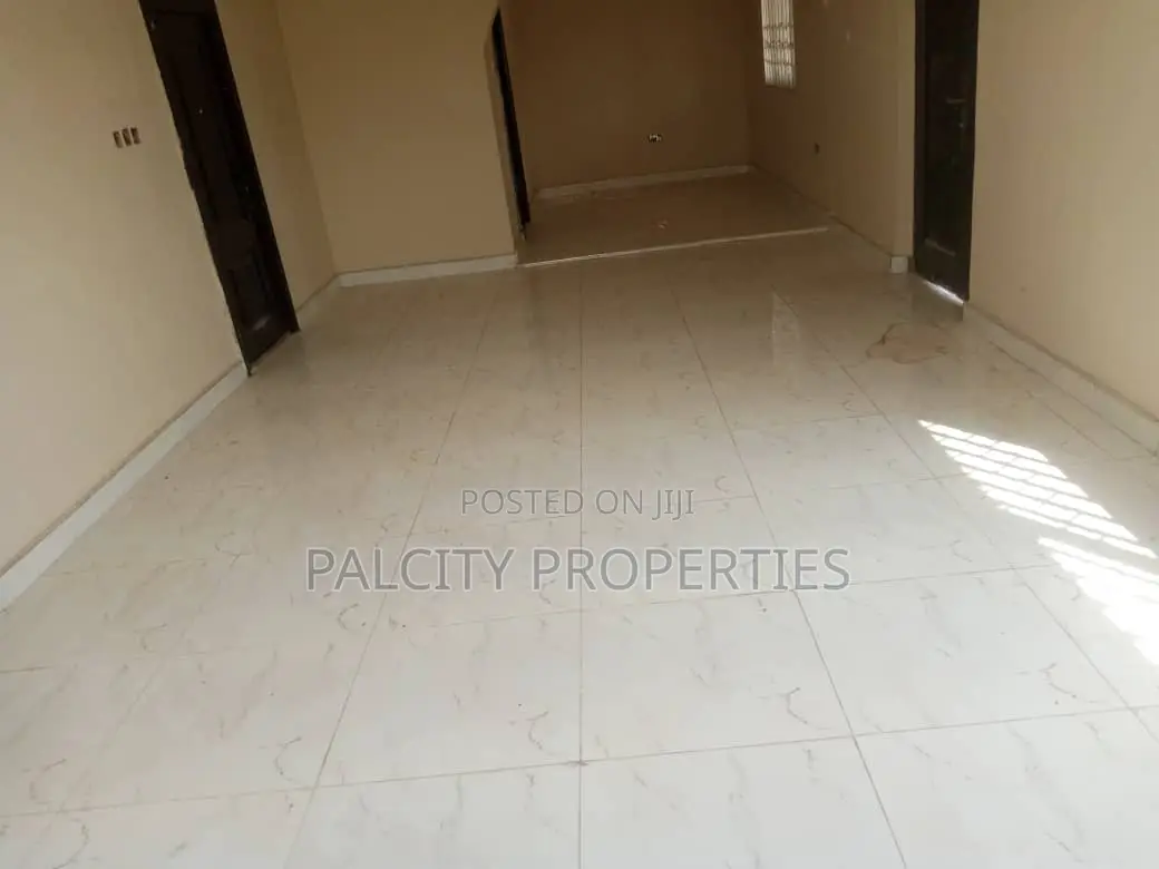 2bdrm Apartment in Kenyase Abrem, Kumasi Metropolitan for rent